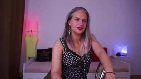 Snapshot of lilhearta chatting on June 24, 2026, 9:47 pm Andreea online show from June 24, 2026, 9:47 pm