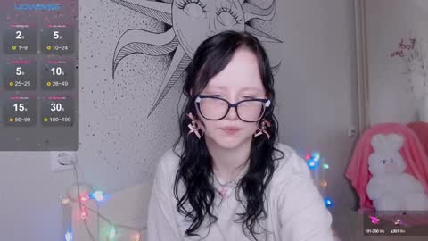 Nika and Lori online show from December 17, 2024, 4:00 pm