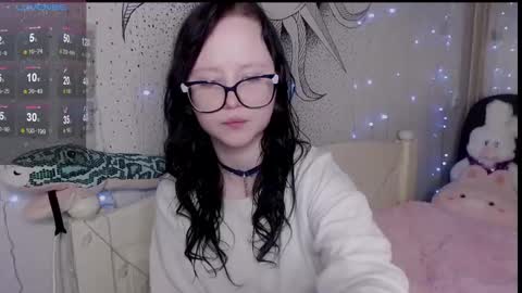 Nika and Lori online show from January 6, 2025, 2:36 pm