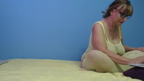 lilieth online show from December 19, 2024, 6:45 pm