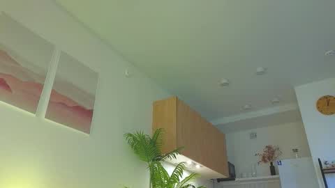 lili__roze_ online show from October 9, 2025, 5:27 am