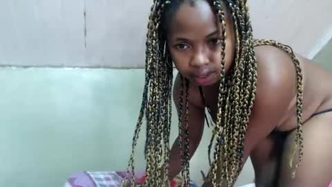 Snapshot of liliahsexie chatting on January 25, 2025, 7:49 am liliah online show from January 25, 2025, 7:49 am