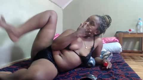 Snapshot of liliahsexie chatting on February 1, 2025, 12:58 pm liliah online show from February 1, 2025, 12:58 pm