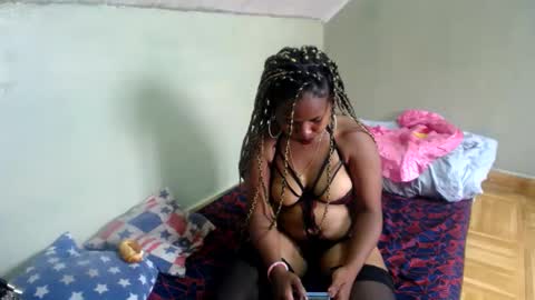 Snapshot of liliahsexie chatting on February 5, 2025, 11:34 am liliah online show from February 5, 2025, 11:34 am