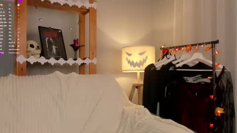 Anika online show from October 28, 2025, 11:03 am