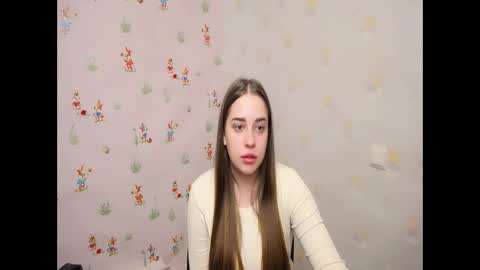 Snapshot of lilianalips chatting on October 3, 2025, 10:01 am Liliana online show from October 3, 2025, 10:01 am