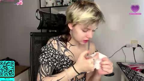 Lilian online show from February 20, 2026, 7:21 am