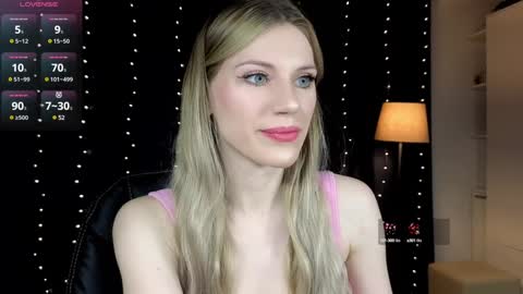 Anna online show from December 1, 2024, 5:24 pm