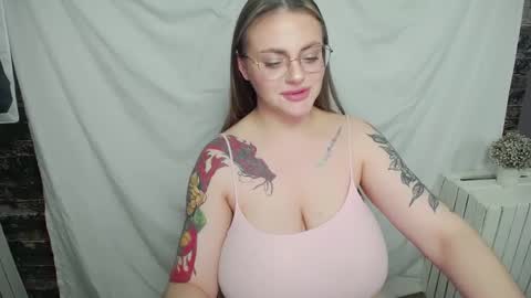 Lilia online show from January 27, 2025, 12:43 am