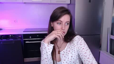 Snapshot of liliatlu chatting on June 6, 2026, 12:05 am Lilu online show from June 6, 2026, 12:05 am