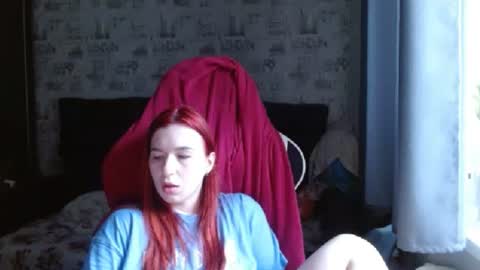 liliawoolf online show from March 12, 2025, 11:31 am