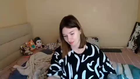 liliawoolf online show from September 30, 2025, 5:18 pm