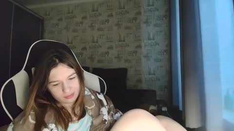 liliawoolf online show from March 25, 2026, 6:52 am