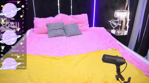 lilielfie online show from September 16, 2025, 1:12 pm