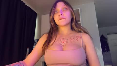 Sonechka online show from February 15, 2026, 11:41 am