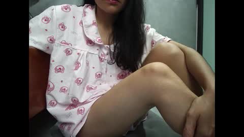 lililove88 online show from May 3, 2026, 2:39 am