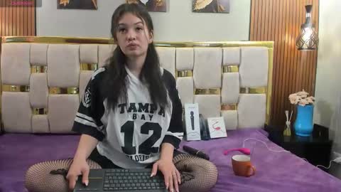 Snapshot of lilimini032 chatting on May 11, 2026, 8:50 pm lilimini online show from May 11, 2026, 8:50 pm