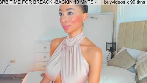 Lili  online show from March 1, 2025, 5:20 am