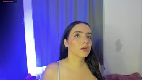 lilirouse online show from April 12, 2026, 11:26 am