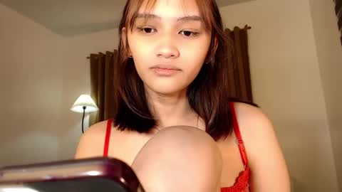 Chloe online show from February 18, 2025, 2:16 pm