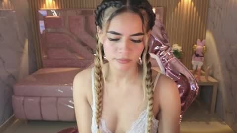 Lilith  online show from April 6, 2026, 8:21 pm