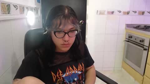 lilith  online show from April 28, 2026, 1:05 pm