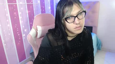 Snapshot of lilith_ayanami chatting on May 25, 2026, 2:23 pm lilith online show from May 25, 2026, 2:23 pm