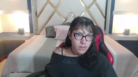 Snapshot of lilith_ayanami chatting on June 17, 2026, 2:07 pm lilith online show from June 17, 2026, 2:07 pm
