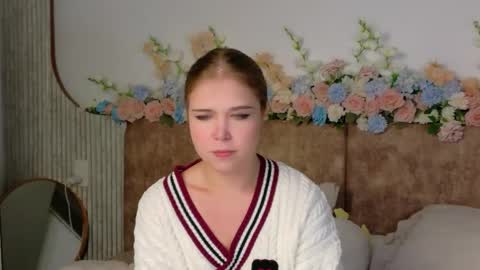 Snapshot of lilith_bonheur chatting on April 28, 2026, 2:33 pm Lilith Bonheur online show from April 28, 2026, 2:33 pm