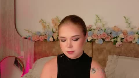 Snapshot of lilith_bonheur chatting on May 2, 2026, 7:52 pm Lilith Bonheur online show from May 2, 2026, 7:52 pm