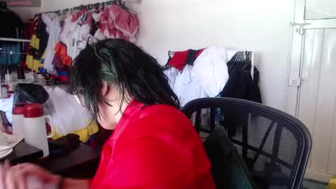 Laura lopez online show from December 31, 2024, 4:35 pm