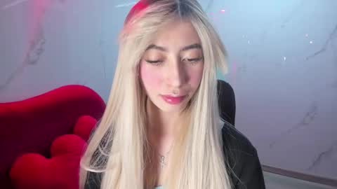 lilith cooper20 online show from November 4, 2025, 10:31 pm