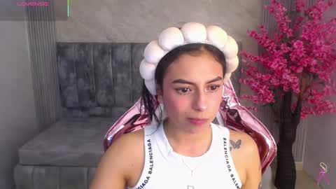 Lilith  online show from September 16, 2025, 8:10 pm