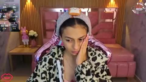 Lilith  online show from November 2, 2025, 3:31 am