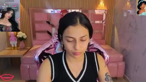 Lilith  online show from November 5, 2025, 3:06 am