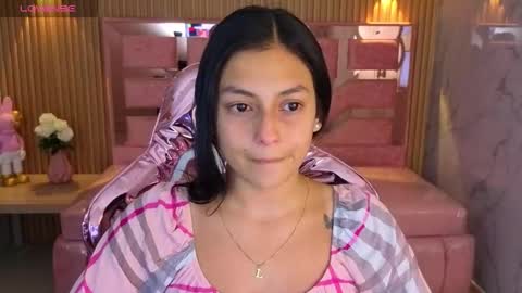 Lilith  online show from November 19, 2025, 3:06 am