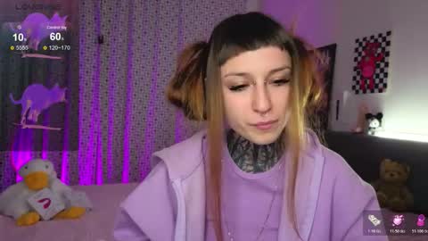 lilith_poison online show from October 30, 2025, 6:52 pm