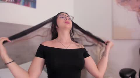 lilith_sage_ online show from January 28, 2025, 11:38 am