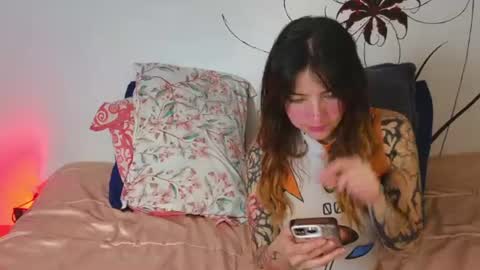 Snapshot of lilithandjacob chatting on August 4, 2026, 1:31 am online show from August 4, 2026, 1:31 am