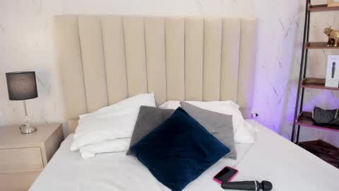 Snapshot of lilithharperr_ chatting on April 30, 2026, 4:52 am LILITH online show from April 30, 2026, 4:52 am