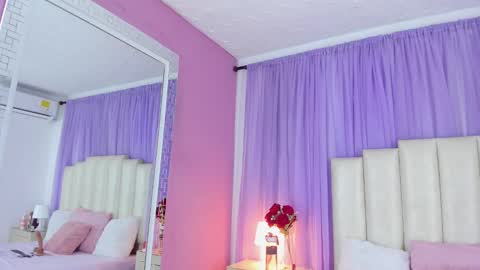 Lilith  online show from December 13, 2024, 7:25 am