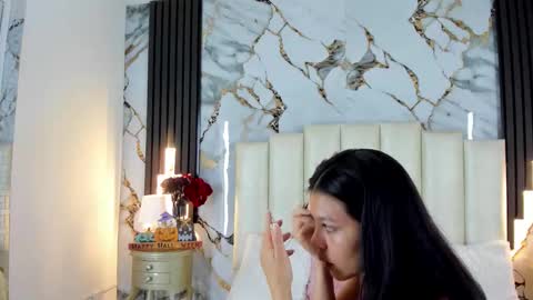 Lilith  online show from October 23, 2025, 5:07 am