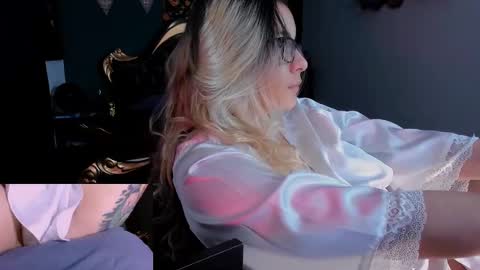 lilithmystic01 online show from January 16, 2025, 4:49 am