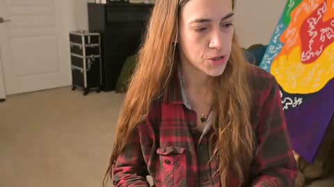 L online show from December 10, 2024, 1:11 pm