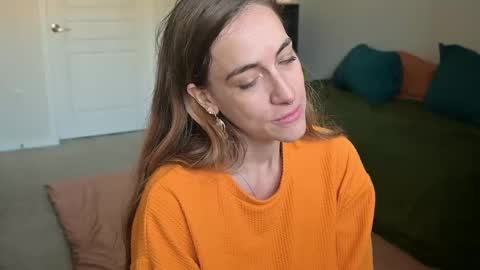 L online show from February 25, 2025, 8:51 pm