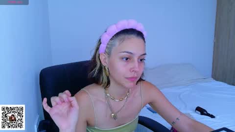 Snapshot of lilithselene chatting on June 15, 2026, 10:45 pm Lilith Selene online show from June 15, 2026, 10:45 pm