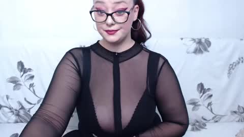 LILITHSERENDIPITY online show from February 3, 2025, 5:56 pm