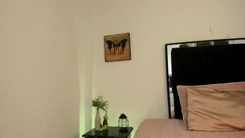 Lilith online show from November 11, 2025, 4:01 am