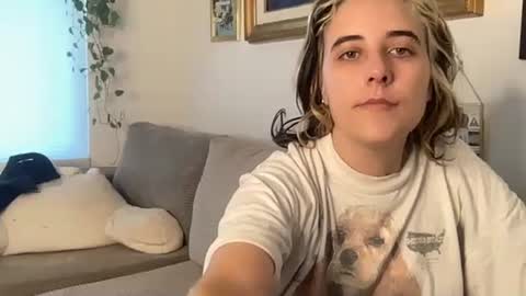 lilldaddysgirl online show from October 19, 2025, 6:08 pm