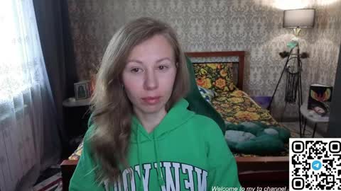 Snapshot of lill_mary chatting on May 17, 2026, 3:48 am Maria online show from May 17, 2026, 3:48 am